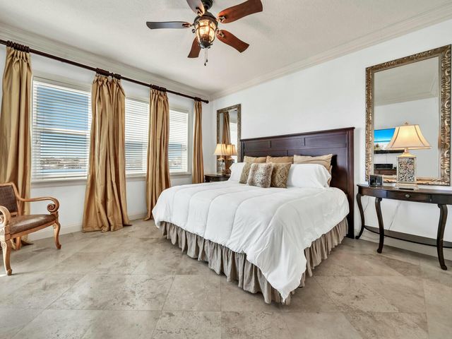 602 Harbor Boulevard 201, Destin, FL 32541
