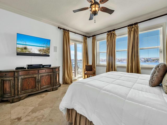 602 Harbor Boulevard 201, Destin, FL 32541