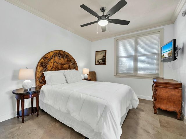 602 Harbor Boulevard 201, Destin, FL 32541