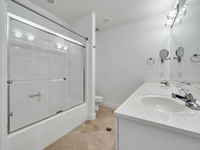 602 Harbor Boulevard 201, Destin, FL 32541