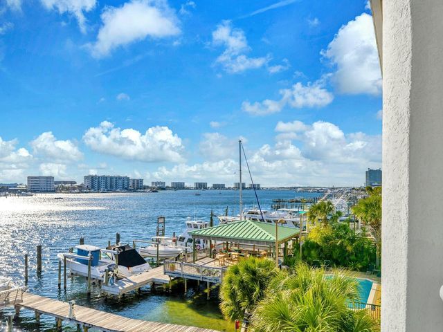 602 Harbor Boulevard 201, Destin, FL 32541