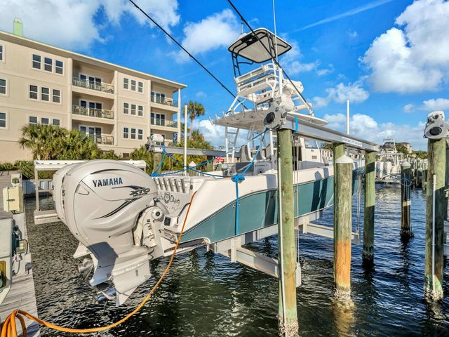 602 Harbor Boulevard 201, Destin, FL 32541