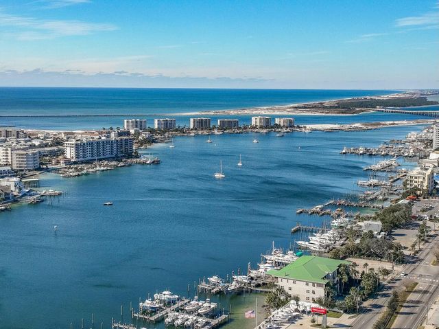 602 Harbor Boulevard 201, Destin, FL 32541