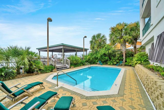 602 Harbor Boulevard 201, Destin, FL 32541