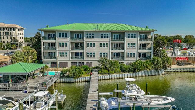 602 Harbor Boulevard 201, Destin, FL 32541