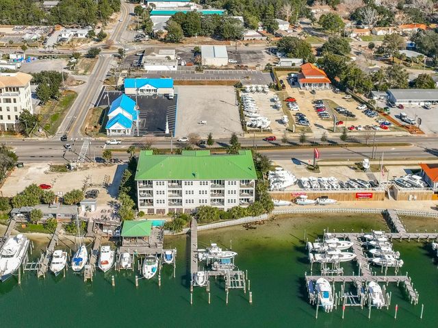 602 Harbor Boulevard 201, Destin, FL 32541