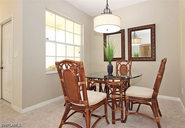 3380 Crown Pointe BLVD W 102, Naples, FL 34112