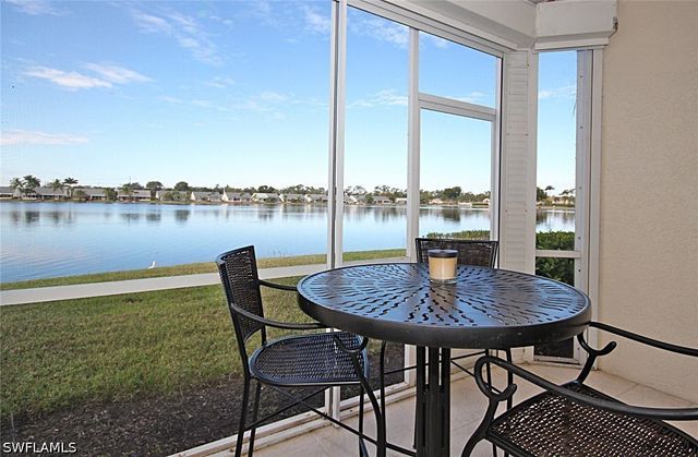 3380 Crown Pointe BLVD W 102, Naples, FL 34112