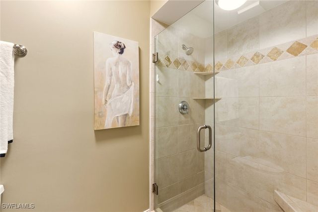 571 E Serendipity DR 571, Naples, FL 34108