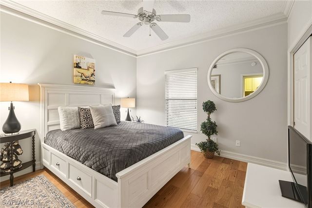 571 E Serendipity DR 571, Naples, FL 34108