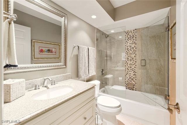 571 E Serendipity DR 571, Naples, FL 34108