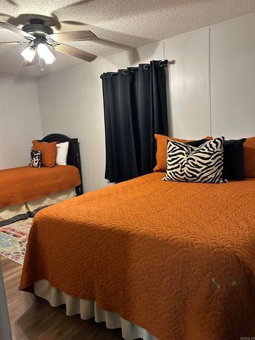 4 Starview Lane, Tumbling Shoals, AR 72581