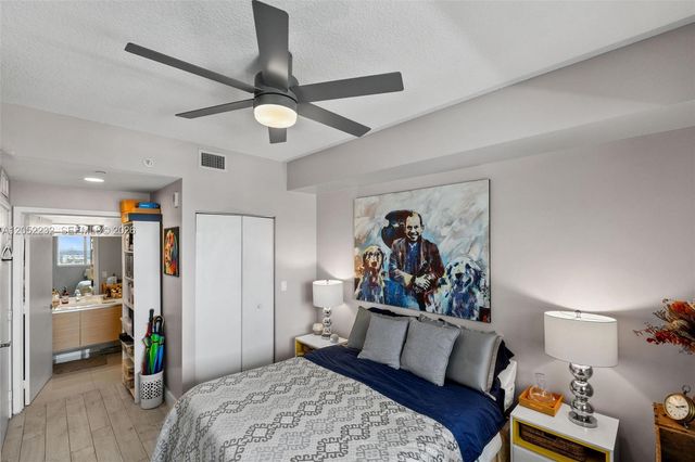 600 NE 27th Street 2202, Miami, FL 33137