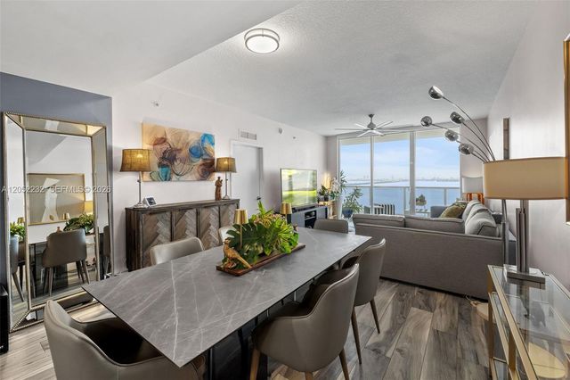 600 NE 27th Street 2202, Miami, FL 33137