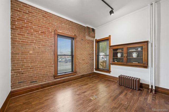 1650 N Pennsylvania Street, Denver, CO 80203