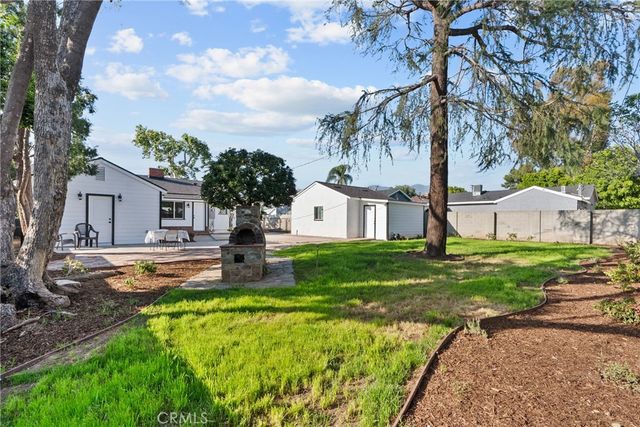 624 N Hagar, San Fernando, CA 91340