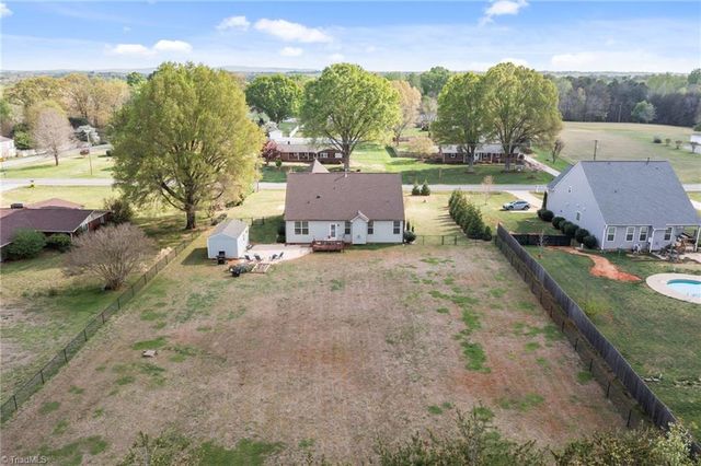 1969 Bellemont Alamance Road, Burlington, NC 27215