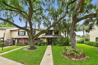 4587 Carambola Circle S 27218, Coconut Creek, FL 33066
