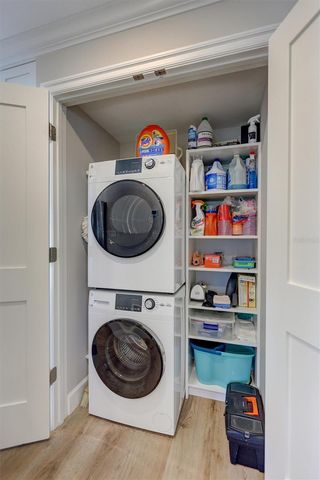 6140 MIDNIGHT PASS ROAD 401, Sarasota, FL 34242