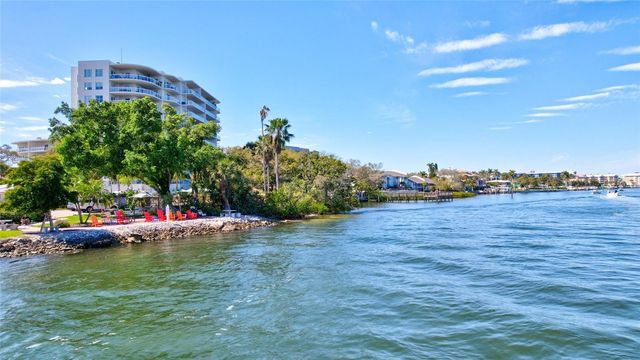 6140 MIDNIGHT PASS ROAD 401, Sarasota, FL 34242