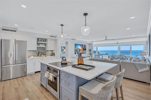 6140 MIDNIGHT PASS ROAD 401, Sarasota, FL 34242