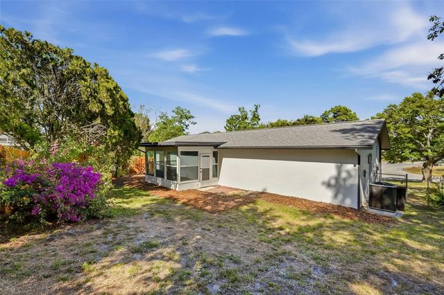 1434 RED OAK DRIVE, Tarpon Springs, FL 34689
