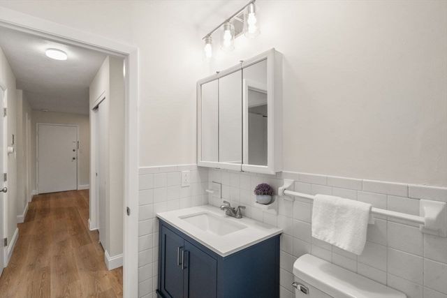 159 Bittersweet Ln 123, Randolph, MA 02368