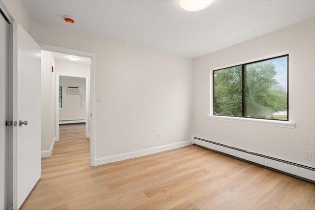 159 Bittersweet Ln 123, Randolph, MA 02368