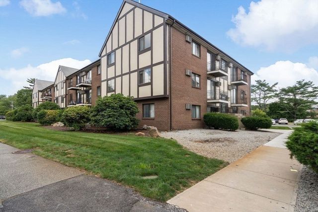 159 Bittersweet Ln 123, Randolph, MA 02368