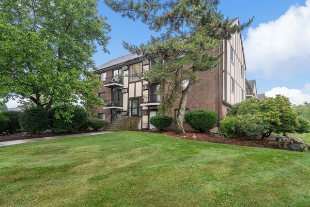 159 Bittersweet Ln 123, Randolph, MA 02368