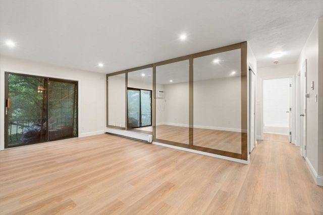 159 Bittersweet Ln 123, Randolph, MA 02368