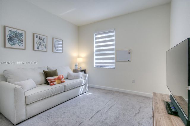 11017 W 33rd Way, Hialeah, FL 33018