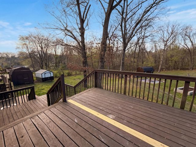 435 Victory Rd, Clarksville, TN 37042