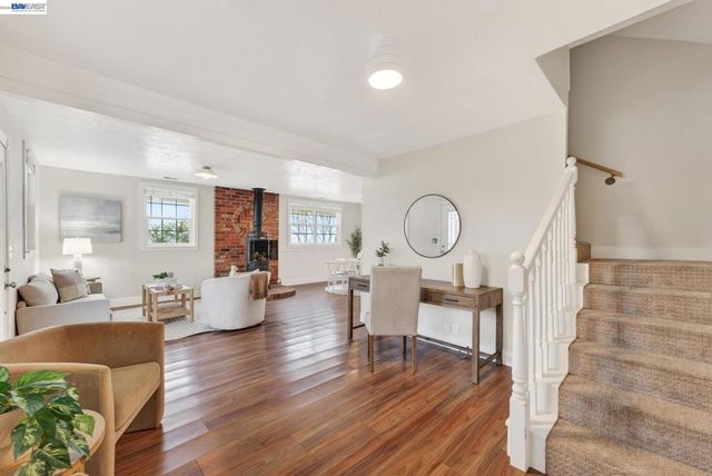 838 S I St, Livermore, CA 94550