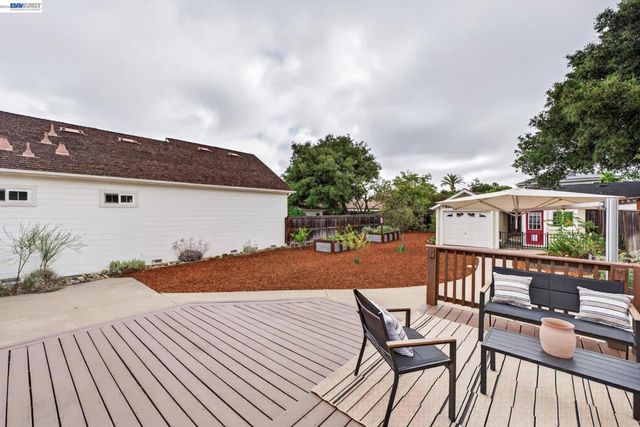 838 S I St, Livermore, CA 94550