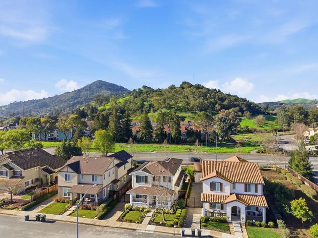 190 Christine Lynn Drive, Morgan Hill, CA 95037