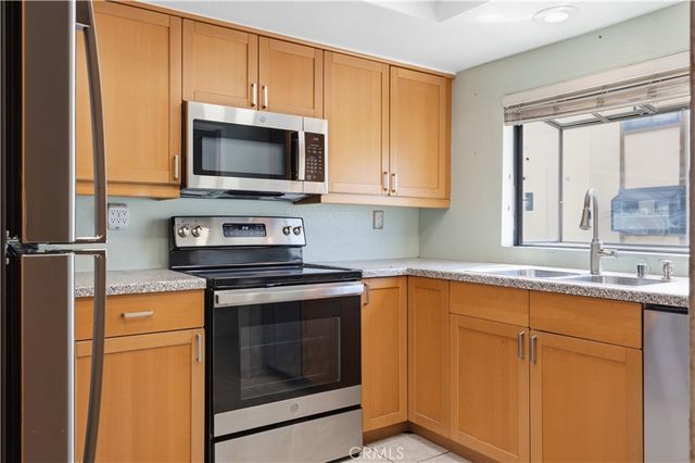2000 W Palmyra Avenue 7, Orange, CA 92868
