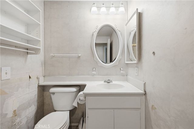 2000 W Palmyra Avenue 7, Orange, CA 92868
