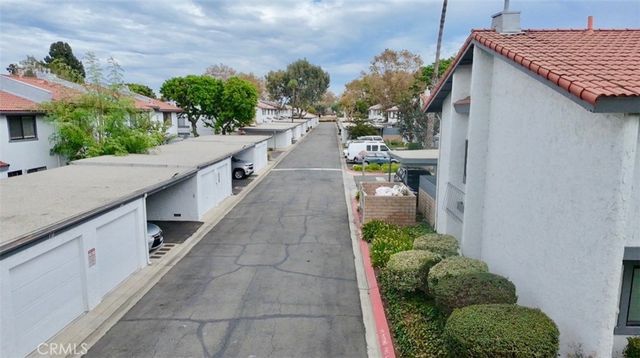 2000 W Palmyra Avenue 7, Orange, CA 92868
