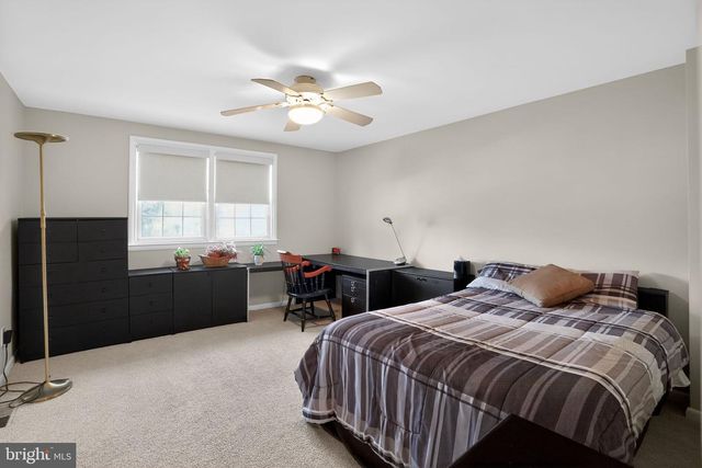 307 COLONIAL DR, Wallingford, PA 19086