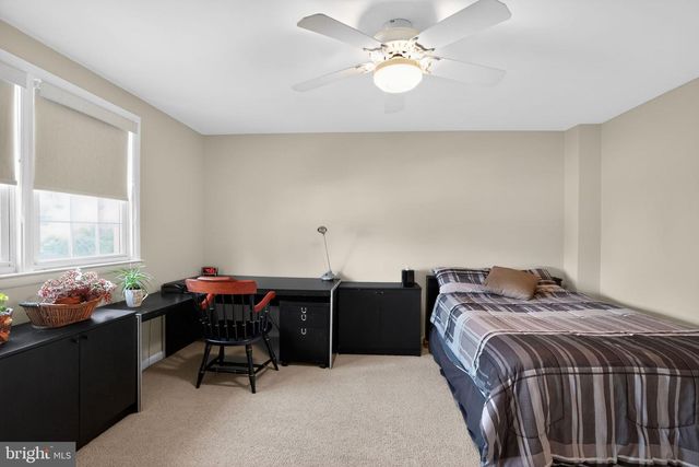 307 COLONIAL DR, Wallingford, PA 19086