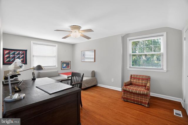 307 COLONIAL DR, Wallingford, PA 19086