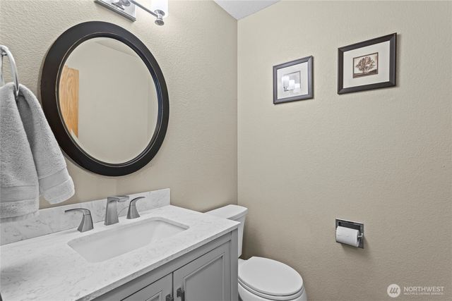9224 60th Avenue Ct E, Puyallup, WA 98371