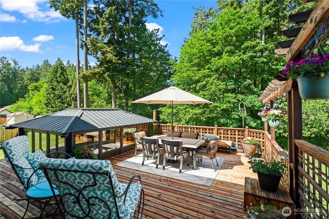 9224 60th Avenue Ct E, Puyallup, WA 98371