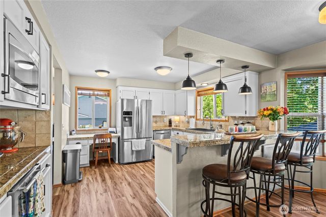 9224 60th Avenue Ct E, Puyallup, WA 98371