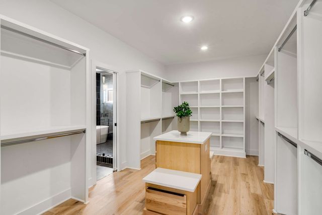 1726 Nassau St, Nashville, TN 37208