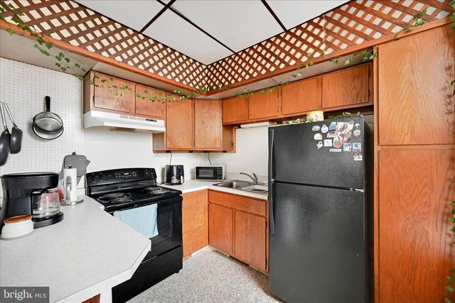360 E LEHMAN ST, Lebanon, PA 17046