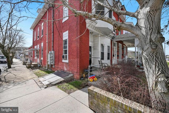 360 E LEHMAN ST, Lebanon, PA 17046
