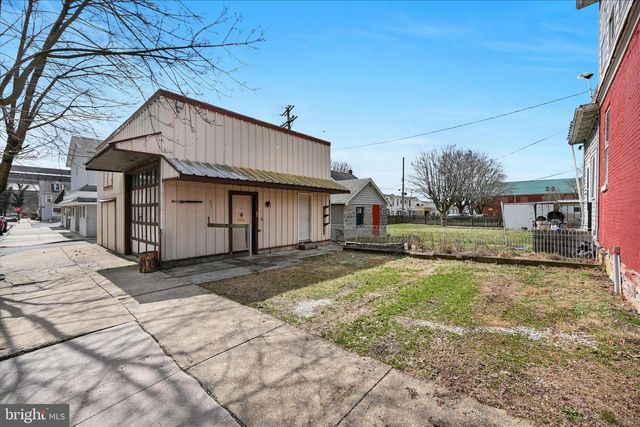 360 E LEHMAN ST, Lebanon, PA 17046