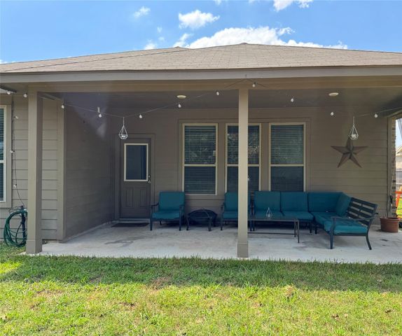 6102 Hazel Lake Drive, Conroe, TX 77303